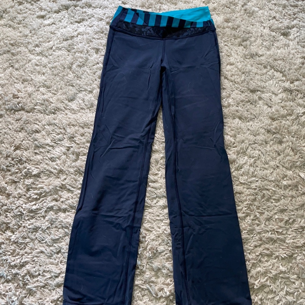 Lululemon design waistband yoga pants